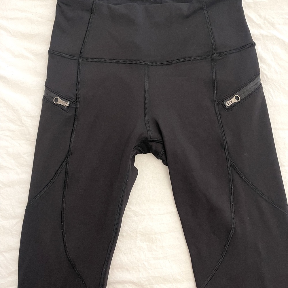 Lululemon Leggings (Size 4)